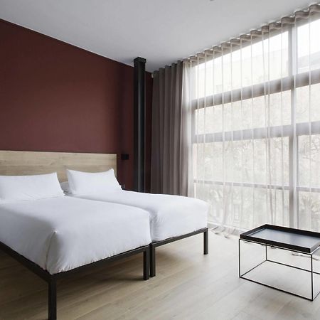 Aparthotel Allada 3* Barcelona Exterior photo