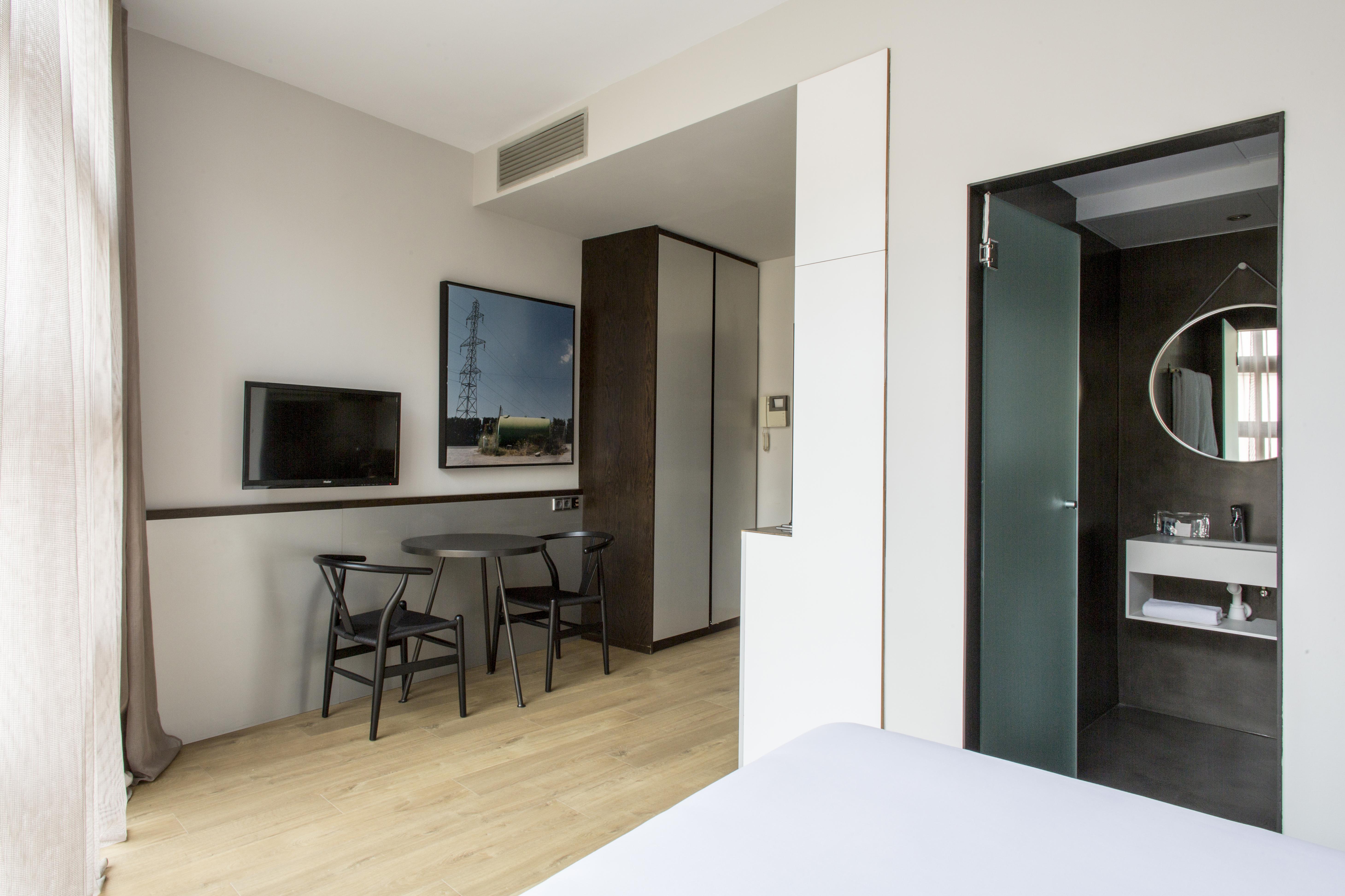 Aparthotel Allada 3* Barcelona Exterior photo