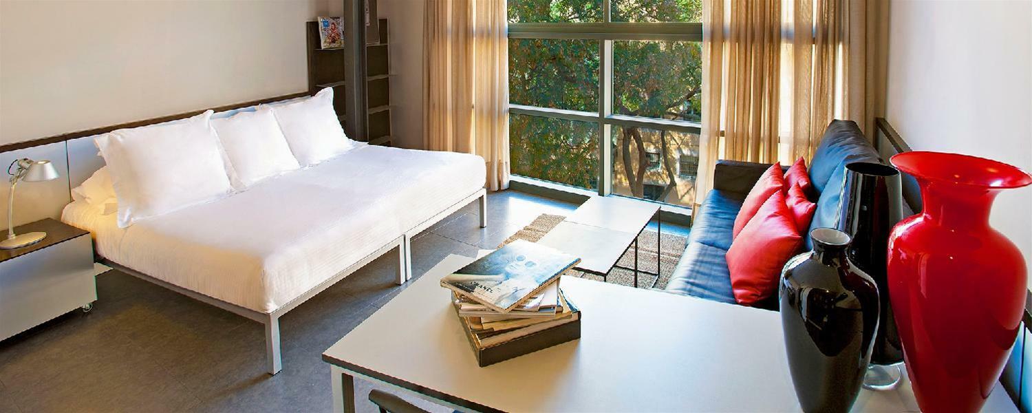 Aparthotel Allada 3* Barcelona Exterior photo